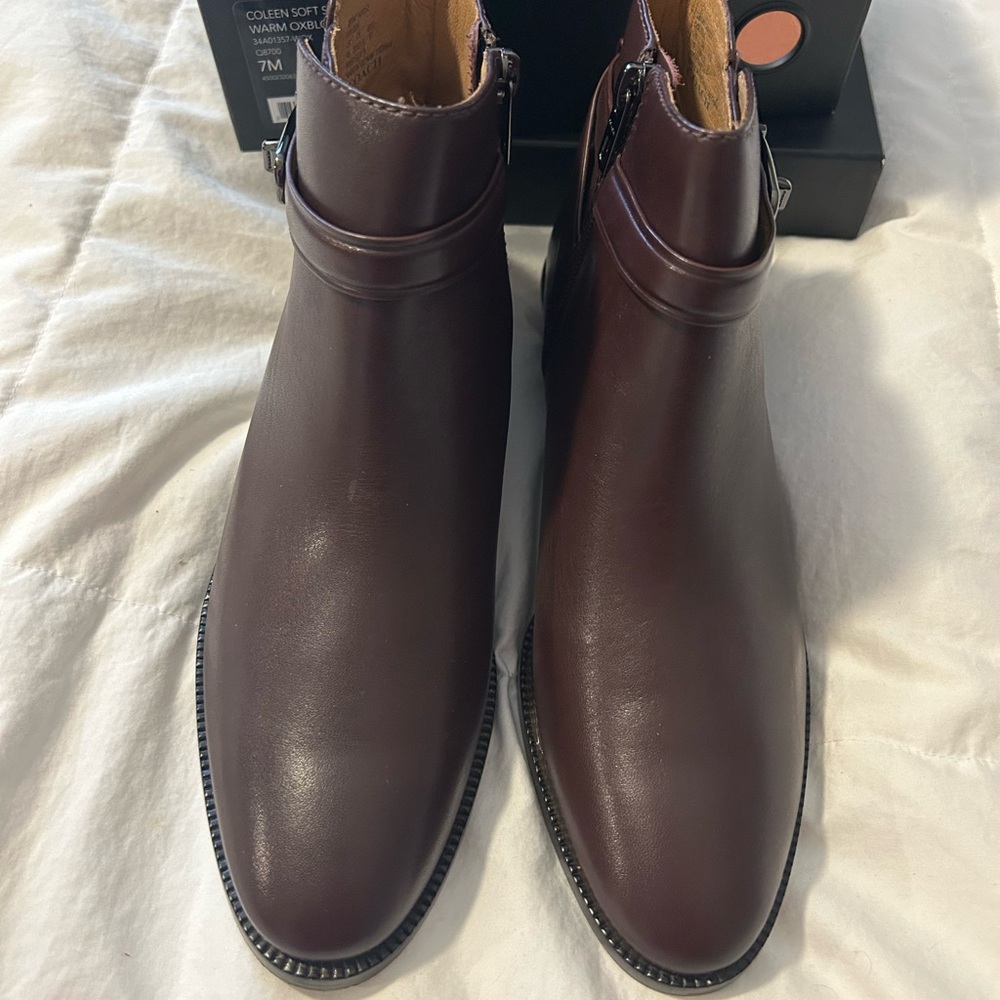 Colleen soft shine boot in oxblood